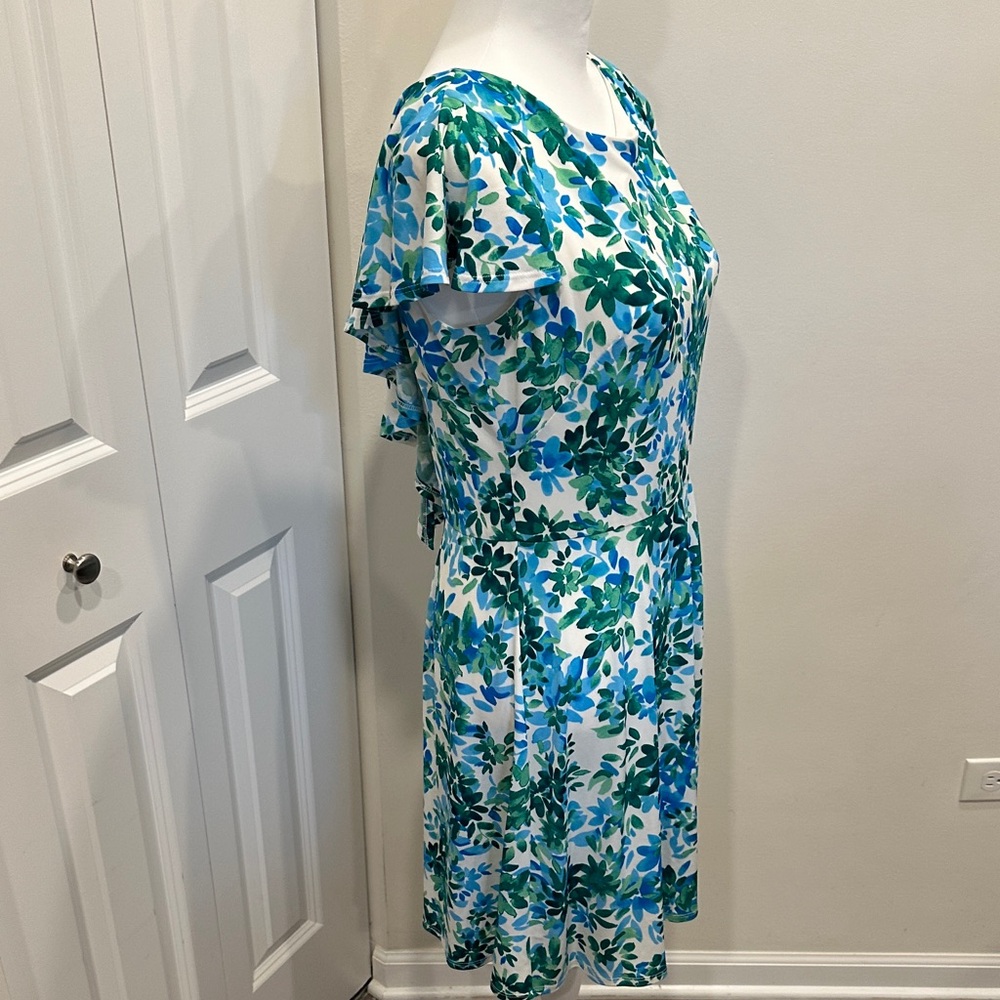 Mes Amies Boutique Floral Midi Dress in Blue and Green - Picture 3 of 7
